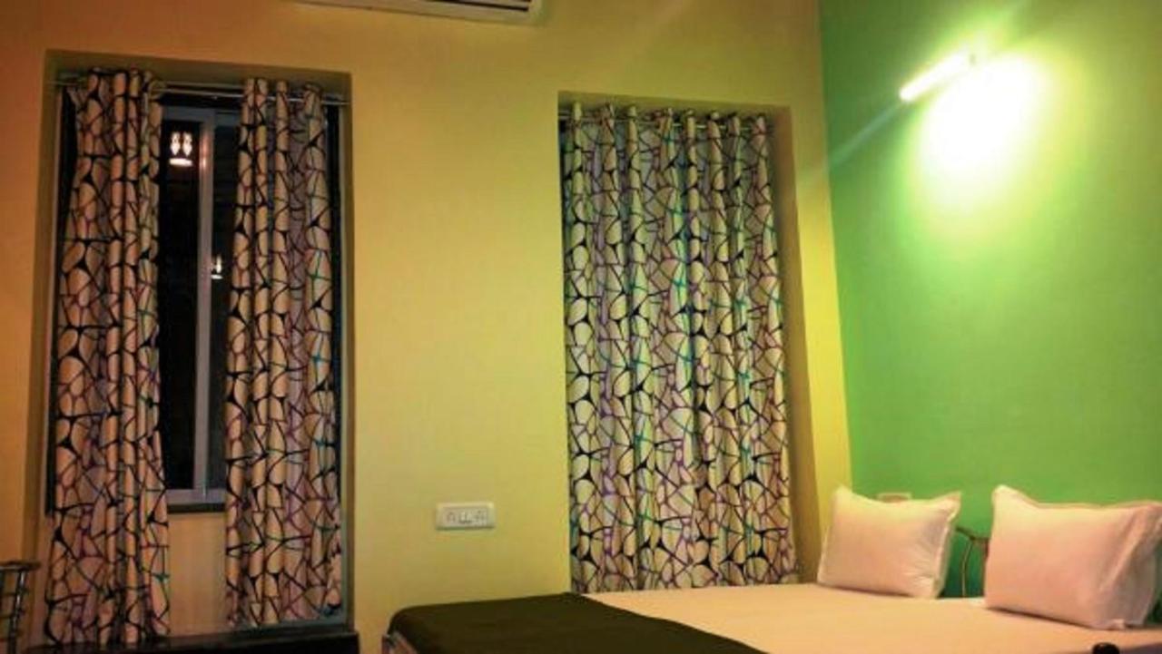 Hotel Blue Bird Colaba Mandve Extérieur photo