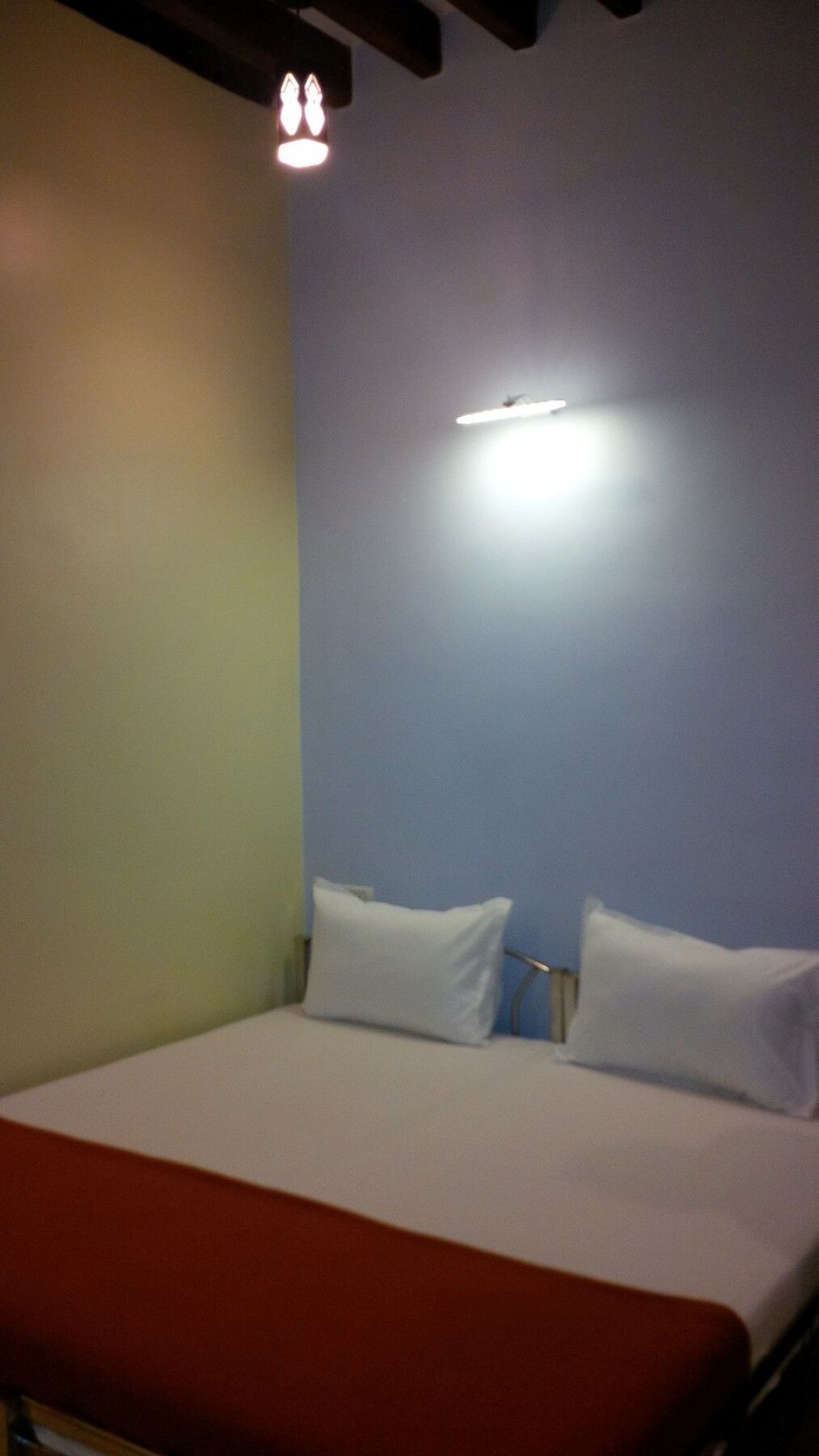 Hotel Blue Bird Colaba Mandve Extérieur photo
